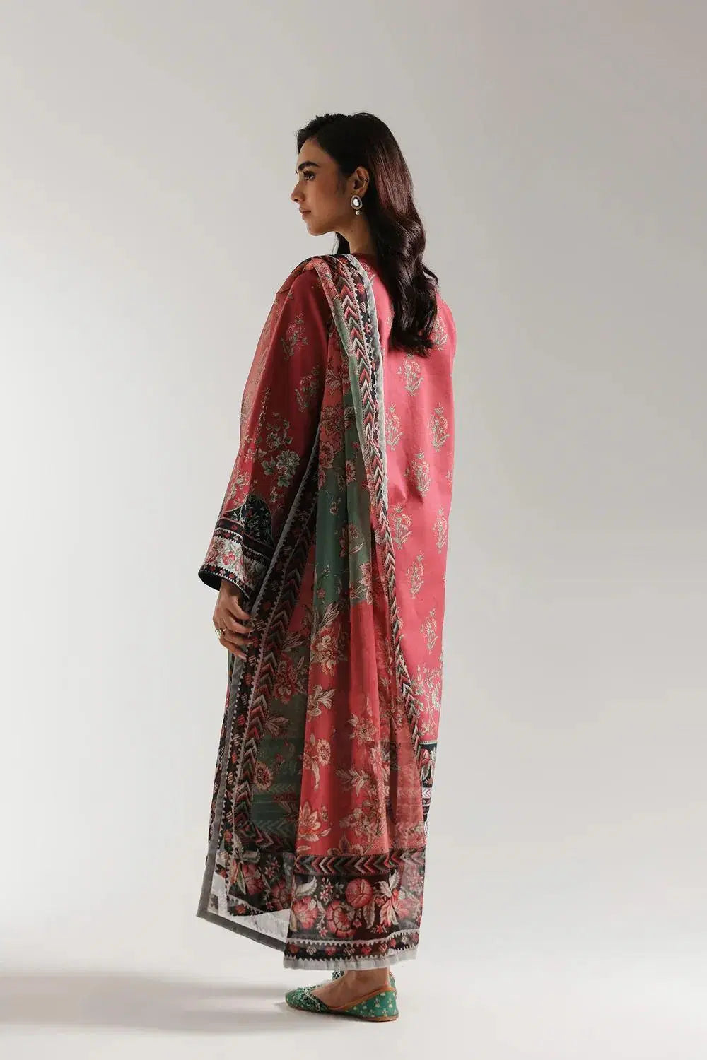 Printed Lawn Suit with Dobby Lawn Dupatta (3 Pc - Red)